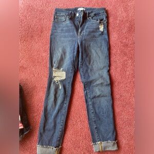 Good American Distressed Skinny Jean